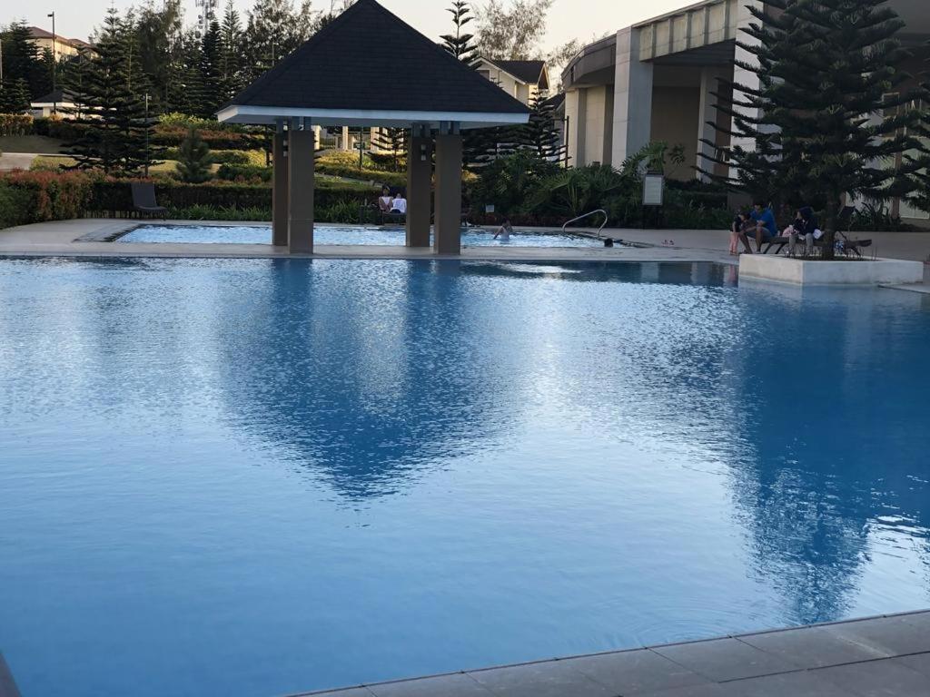Smdc Tagaytay Taal Lake Condo Cook Netflix No Balcony No Free Parking Tagaytay City Eksteriør billede