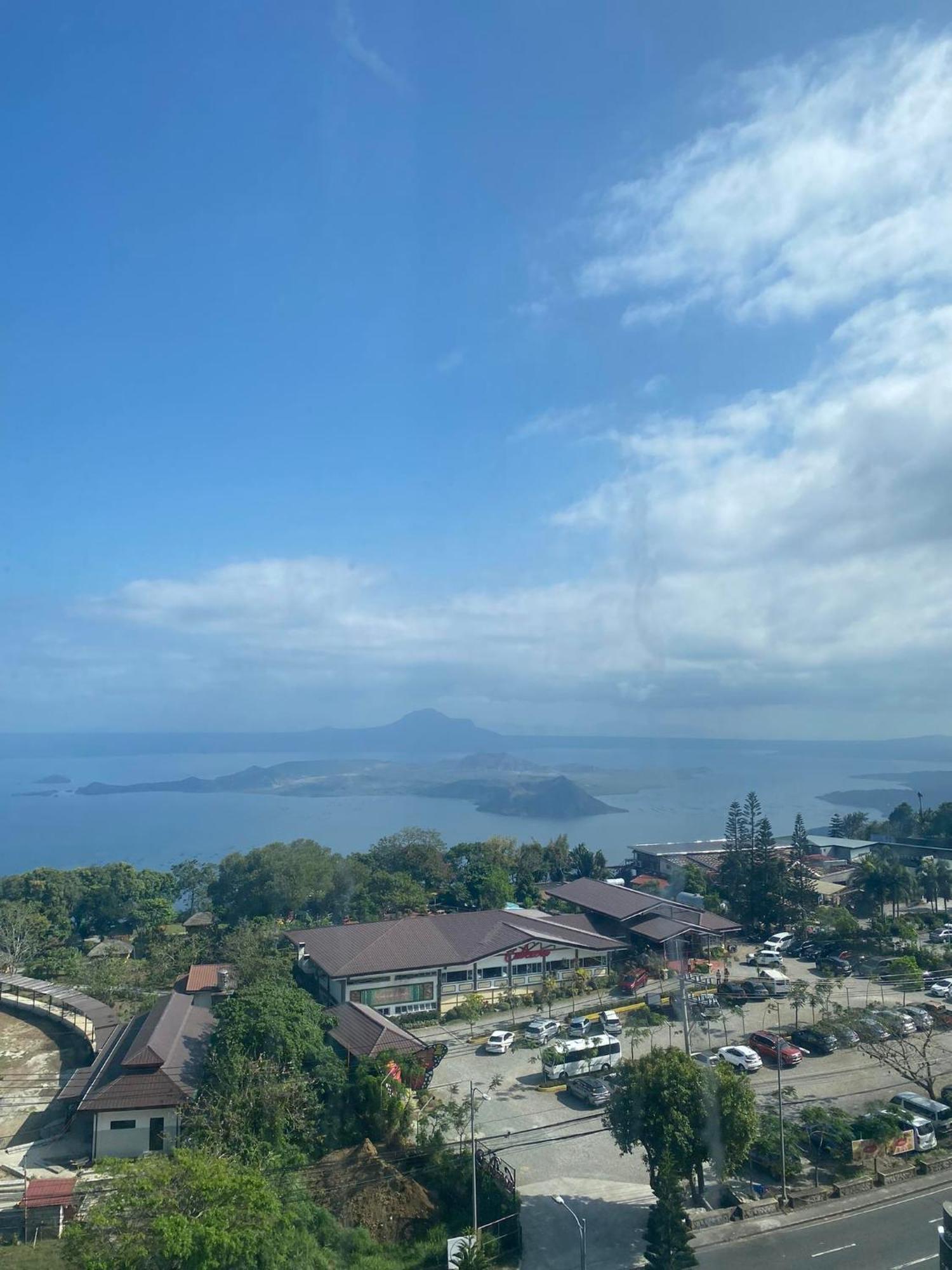 Smdc Tagaytay Taal Lake Condo Cook Netflix No Balcony No Free Parking Tagaytay City Eksteriør billede