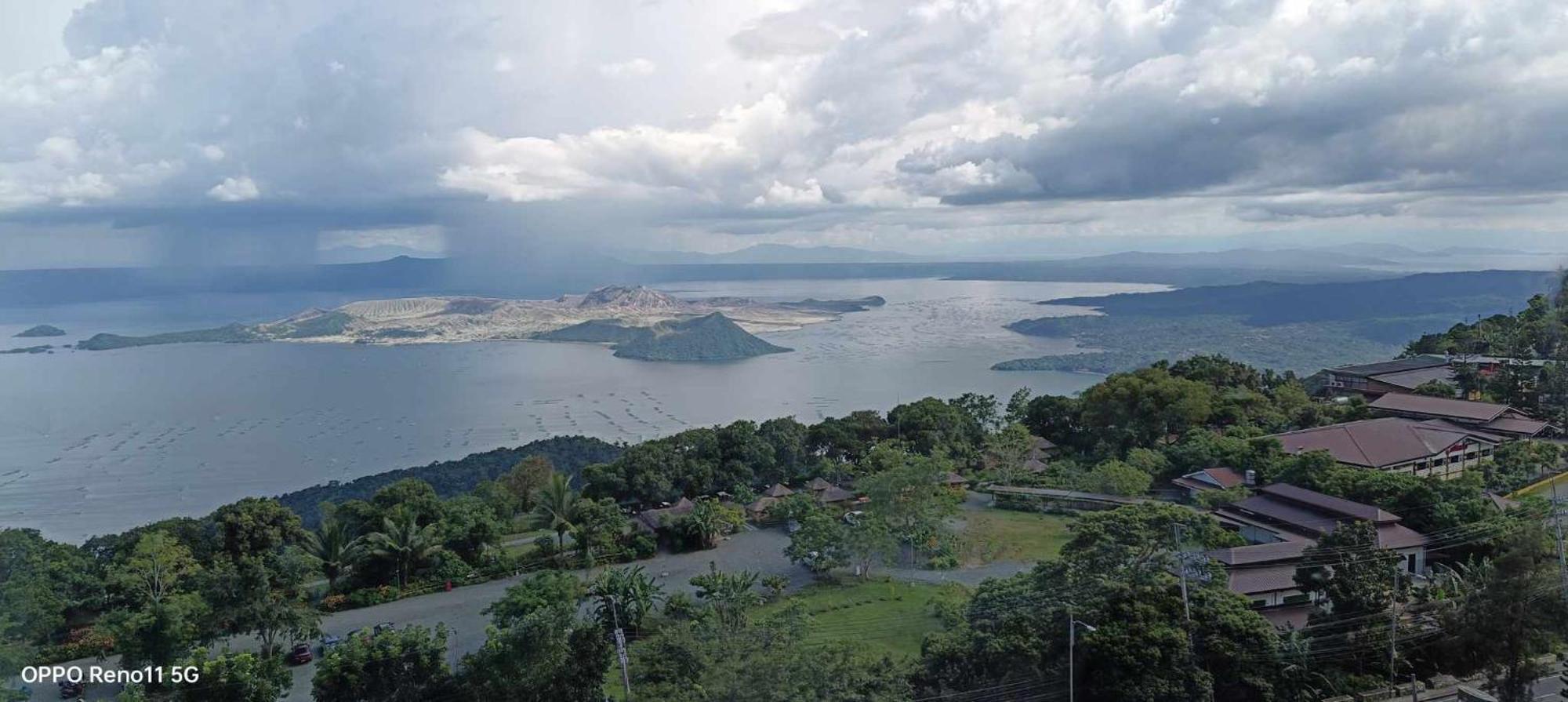 Smdc Tagaytay Taal Lake Condo Cook Netflix No Balcony No Free Parking Tagaytay City Eksteriør billede
