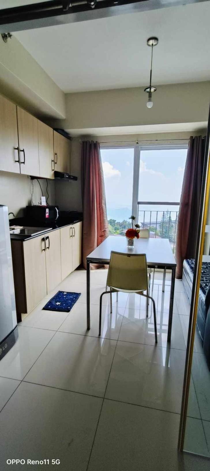 Smdc Tagaytay Taal Lake Condo Cook Netflix No Balcony No Free Parking Tagaytay City Eksteriør billede